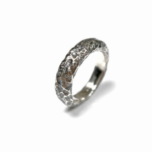 RAW Dark Ring